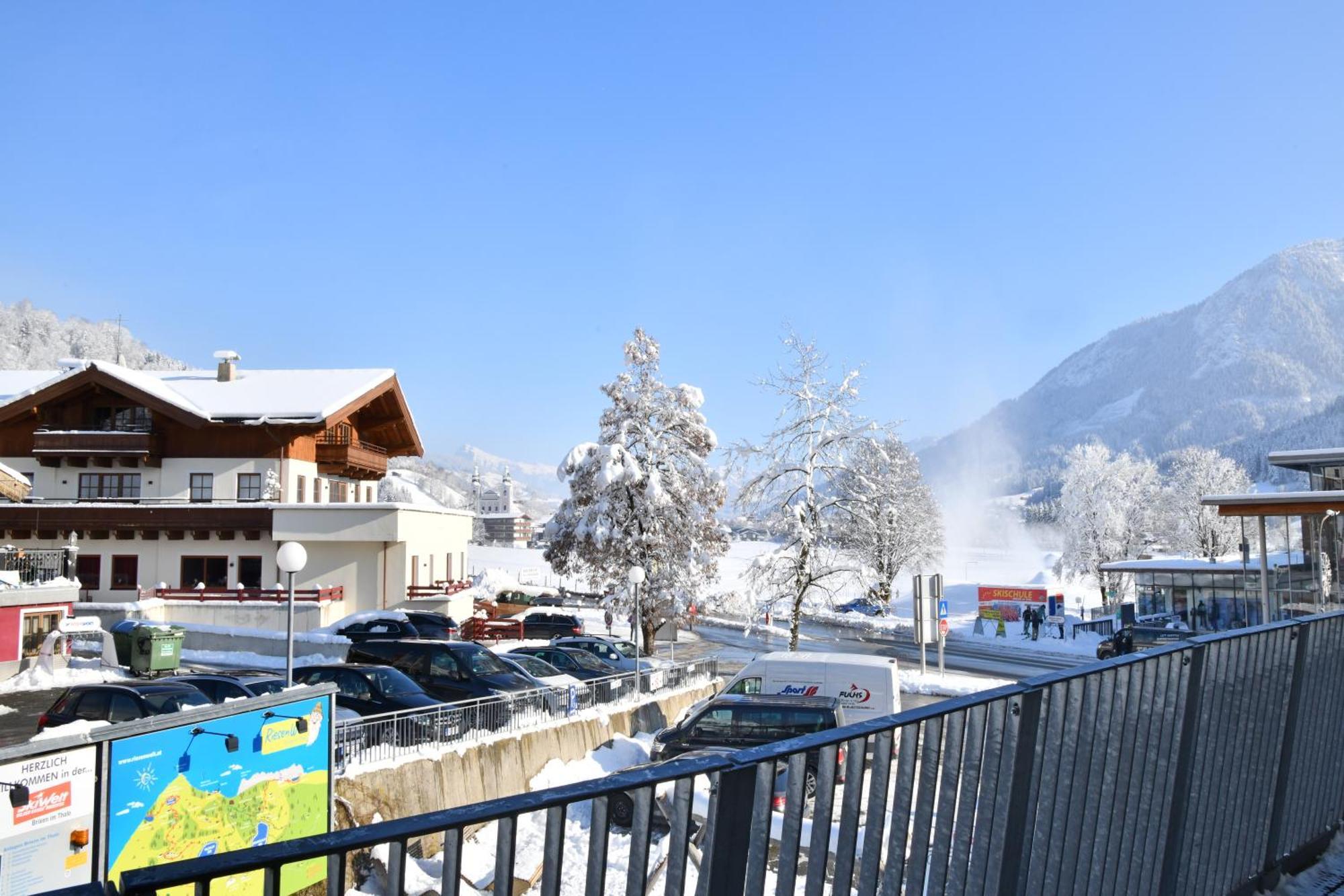 Appartements Neben Der Gondelbahn - Haus Sued Brixen im Thale Buitenkant foto