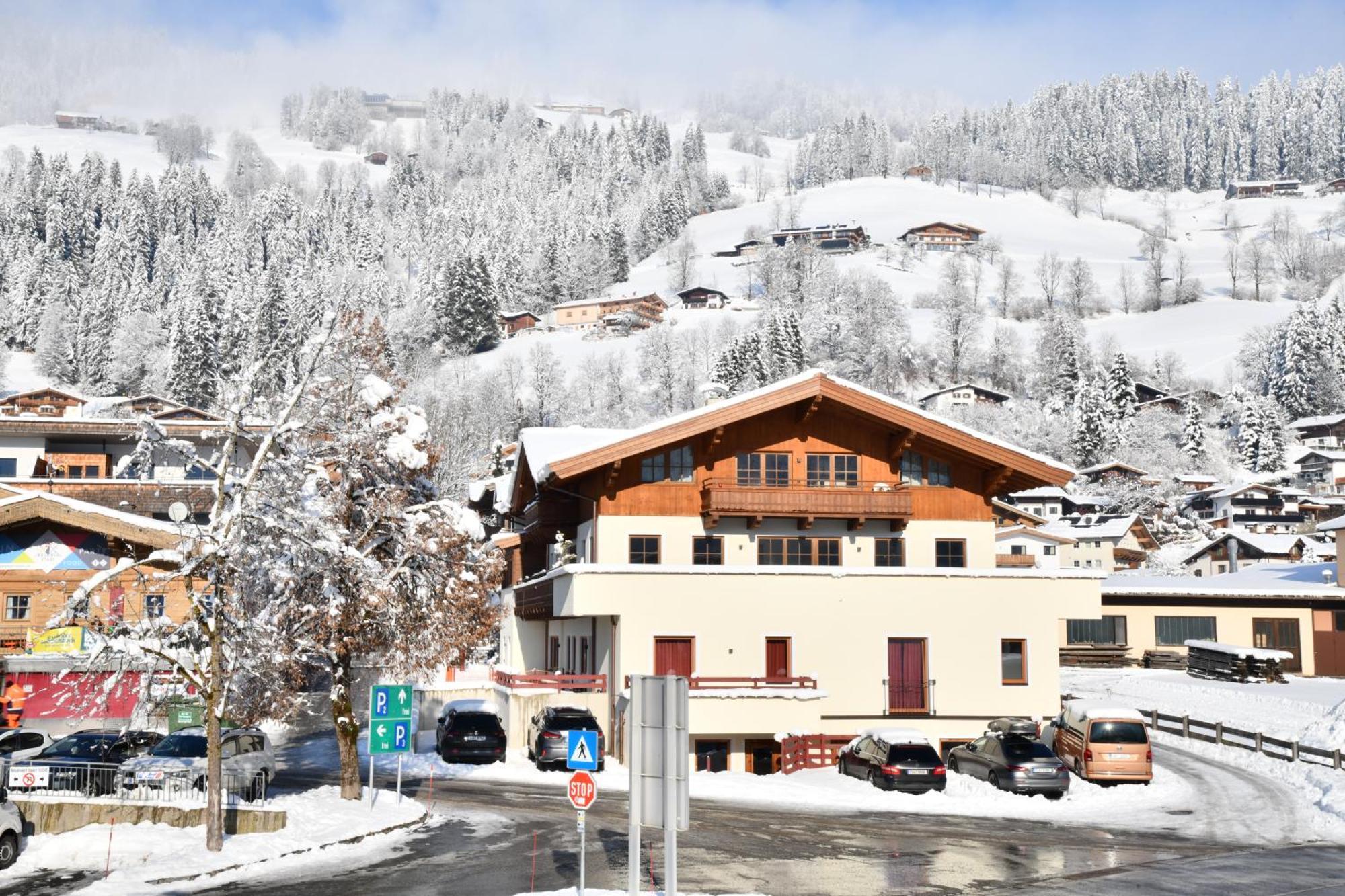 Appartements Neben Der Gondelbahn - Haus Sued Brixen im Thale Buitenkant foto